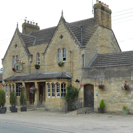 Willoughby Arms Hotel Little Bytham Exterior foto